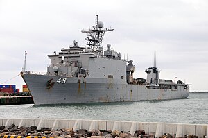 USS Harpers Ferry (LSD-49) arrives in Akita, Japan, 19 March 2011.