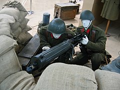 Uniformes de la segunda guerra mundial con el casco griego M1934/39