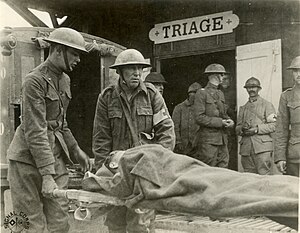 Wounded arriving at triage station, Suippes, F...