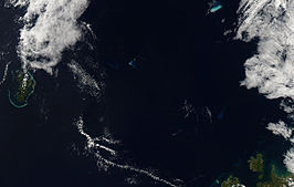 Satellietfoto van Banc du Geysir (in het midden). Iets links daarvan zijn de contouren van de Banc de la Zélée te ontwaren. Links Mayotte, rechtsboven de Glorieuzen en rechtsonder Madagaskar.