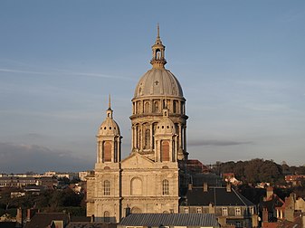 La basilique Notre-Dame à Boulogne-sur-Mer (département du Pas-de-Calais, France). (définition réelle 3 056 × 2 283)