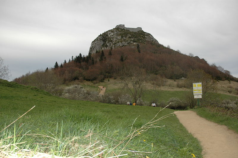 Fitxer:Castell de Montsegur.JPG
