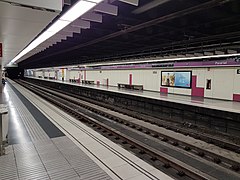 L'estació de metro de la L2