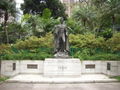 紀念香港開埠百年而豎立的英國君主喬治六世之銅像