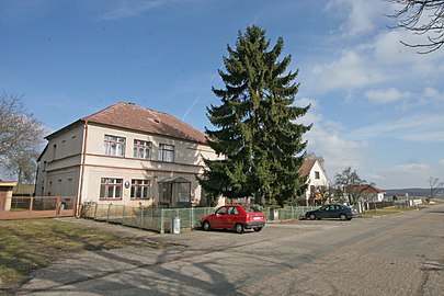 Hrádek : la mairie.