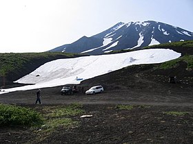 Горнолыжная трасса у базового лагеря