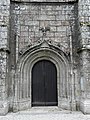 L'église paroissiale Saint-Juvénal : porte occidentale.