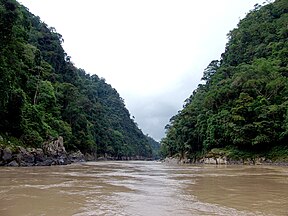 Die Río Marañón na die inmonding van die Río Santiago naby Borja. Vanaf hier is die rivier bevaarbaar.