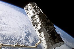 STS-110 Монтаж фермы S0.jpg