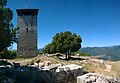 tour et base des murs de la forteresse