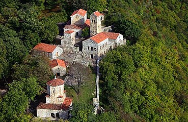 Nekres monastır kompleksinin yuxarıdan görüntüsü