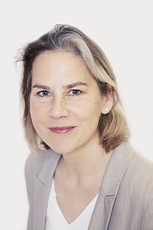 Tania Mathias Headshot.jpg