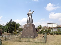 Monumento a El Santo en Tulancingo.