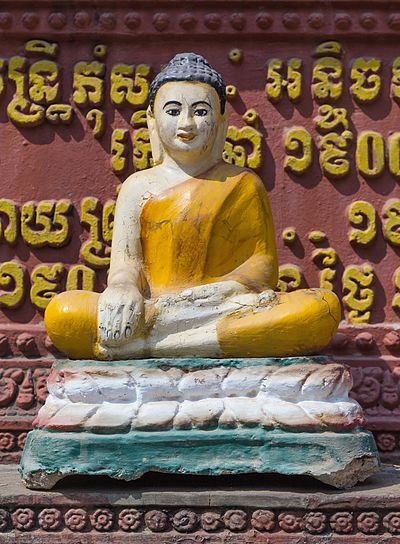 2016 Phnom Penh, Wat Langka (54).jpg