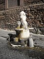 Fontana dei Monti in via di San Vito, R. I Monti