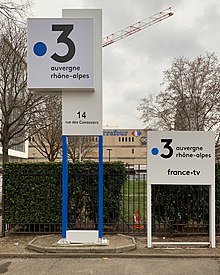 France 3 Auvergne-Rhône-Alpes - rue des Cuirassiers (Lyon).jpg