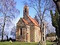 KW 10: Die Kapelle Groß Toitin, auch als Kirche Groß Toitin bezeichnet, ist ein Kirchengebäude im Ortsteil Groß Toitin der Stadt Jarmen. Der Feldsteinbau wurde 1860 anstelle eines älteren Gebäudes errichtet. Die Kapelle gehört zur Kirchengemeinde Jarmen-Tutow im Kirchenkreis Demmin der Pommerschen Evangelischen Kirche.