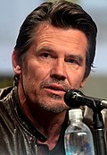 Josh Brolin joue Thanos