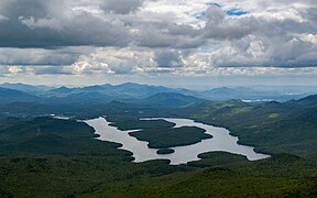 Der See vom Whiteface Mountain aus