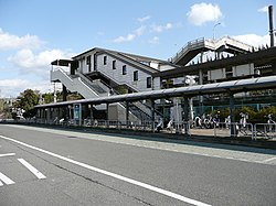 関西本線「平城山」駅