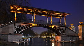 Le pont Napoléon de 2014 durant la nuit