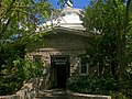 «Дом рептилий»[en] (постр. в 1875 году) — самое старое «зоопарковое сооружение» в США.