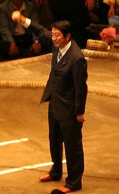 Shinzō Abe, em 24 de setembro de 2006.