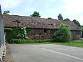 zwei Stallspeicher aus Naturstein