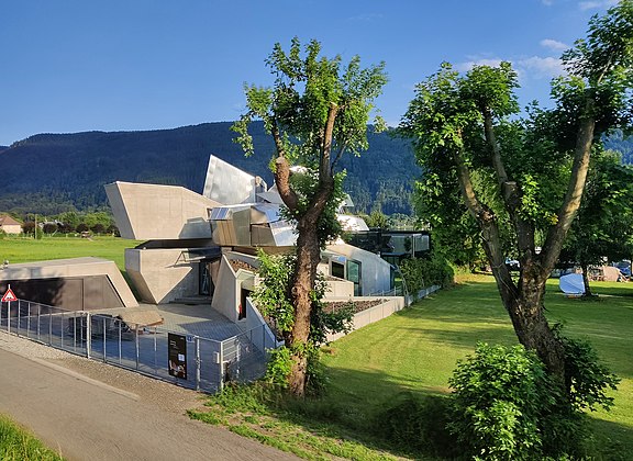 Domenig Steinhaus in Steindorf am Ossiacher See von Simon Legner