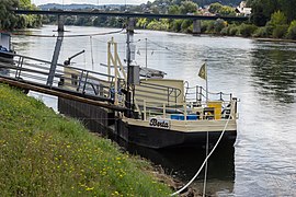 Treidelschiff Berta als Schiffsanlegestelle