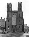 Façade de l'église en 1951