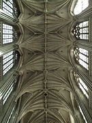 Bóvedas góticas de la nave