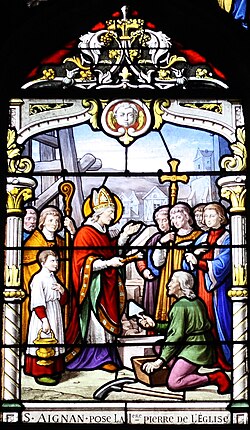 A Chartres-i katedrális üvegablak-festménye.