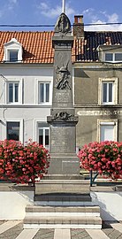 Le monument aux morts.