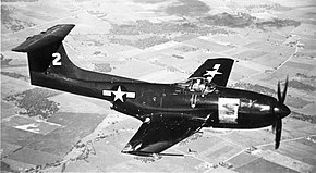 飛行するXF15C-1 01215号機 (1945年撮影)