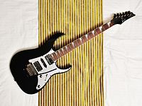 Электрогитара Ibanez RG350EXZ BK c.a. 2011.jpg