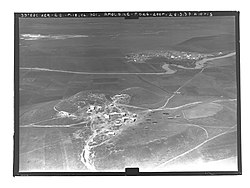 1937 aerial view of Hurat Ammurin
