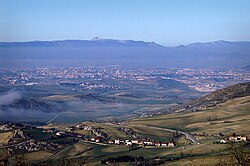 Vista de Pamplona e da sua área circundante