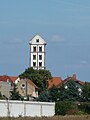 De top, twee klokkenzolders en twee lagere verdiepingen hebben vrijwel gelijkvormige galmgaten (bifora), in de romaanse, protestantse kerk van Colgenstein, in de Duitse gemeente Obrigheim.