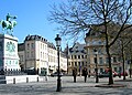 Vue sur le palais grand-ducal (en arrière-plan).