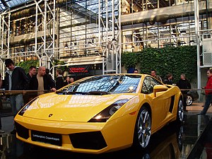 Lamborghini Gallardo, actual modelo pequeño de la casa