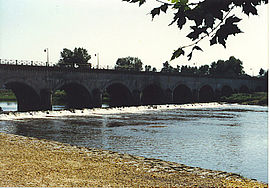 Water bridge on the Loire River near Digoin