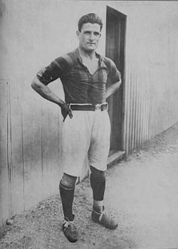 Luis Monti a San Lorenzo színeiben 1925-ben.