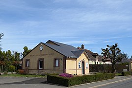 The town hall in Châtaincourt