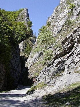 Манинский каньон, Стражовске-Врхи