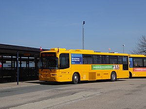 Tidligere VT bus malet Movia/HT Gul