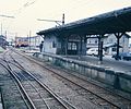 村松駅ホーム（五泉寄り、1998年12月撮影）