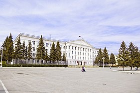 Lidnan Duman i Administracijan pert' Leninan torgul (2012)