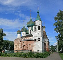 Rostov AvraamievMonastery Cathedral R31.jpg