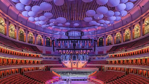 Main auditorium of Royal Albert Hall in London, United Kingdom Photograph⧼colon⧽ Colin Licensing: CC-BY-SA-4.0